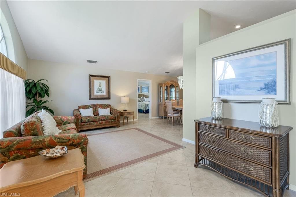 941 Ironwood Ct, Marco Island, FL 34145-5