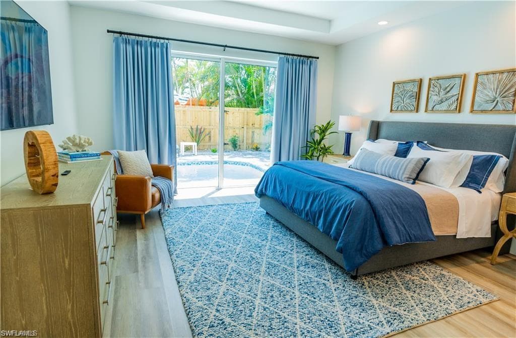 756 108th Ave N, Naples, FL 34108-9