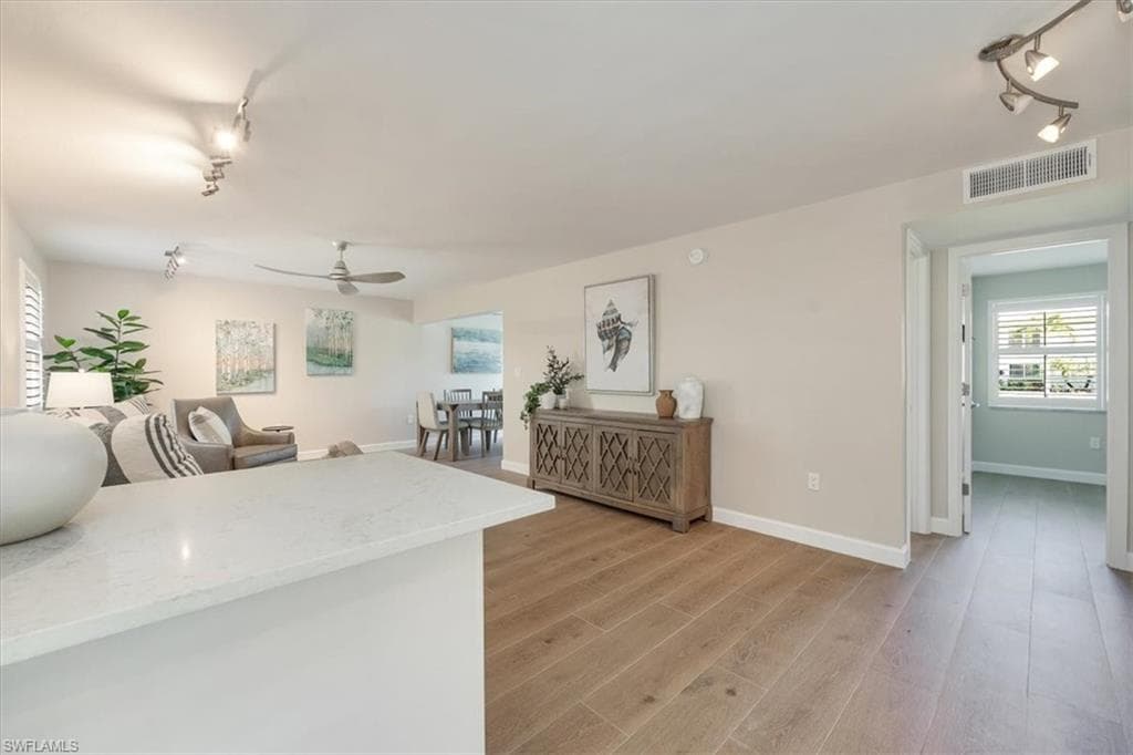 626 12th Ave S 626, Naples, FL 34102-13