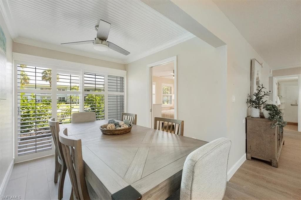 626 12th Ave S 626, Naples, FL 34102-16