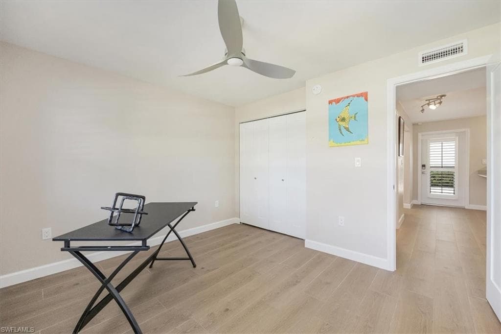 626 12th Ave S 626, Naples, FL 34102-26