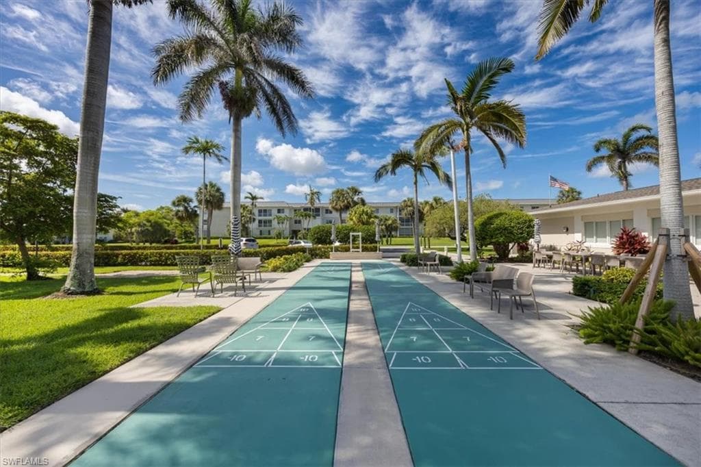 626 12th Ave S 626, Naples, FL 34102-50