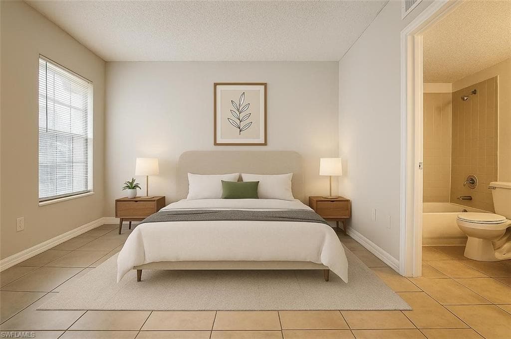 194 Santa Clara Dr 12, Naples, FL 34104-20