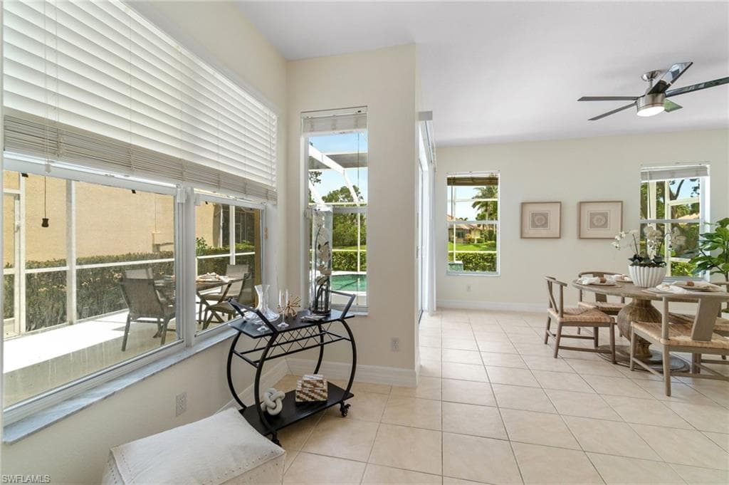 5012 Fairhaven Ln, Naples, FL 34109-8