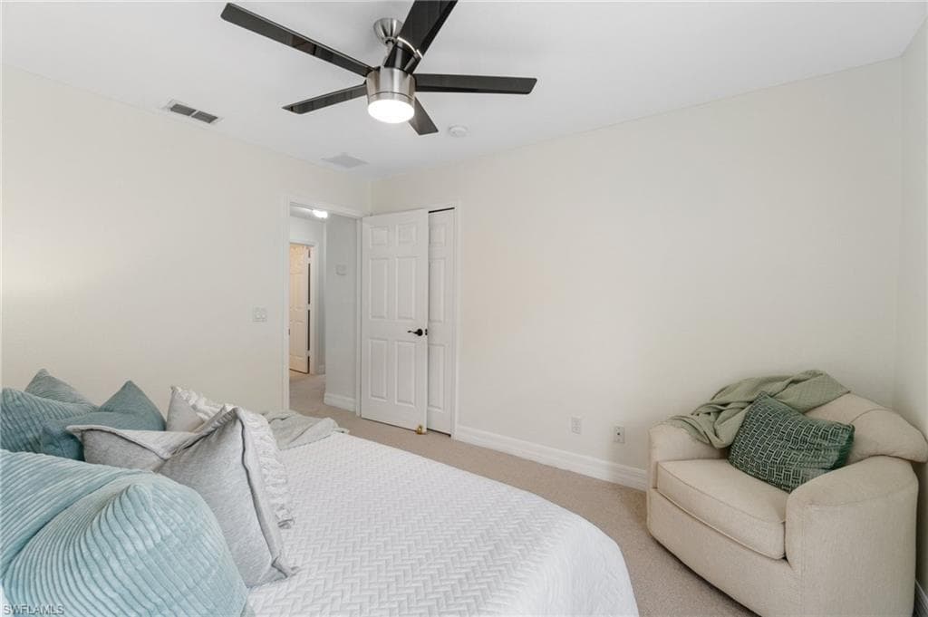 5012 Fairhaven Ln, Naples, FL 34109-25