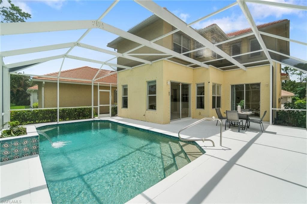 5012 Fairhaven Ln, Naples, FL 34109-37
