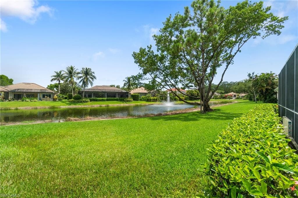 5012 Fairhaven Ln, Naples, FL 34109-41