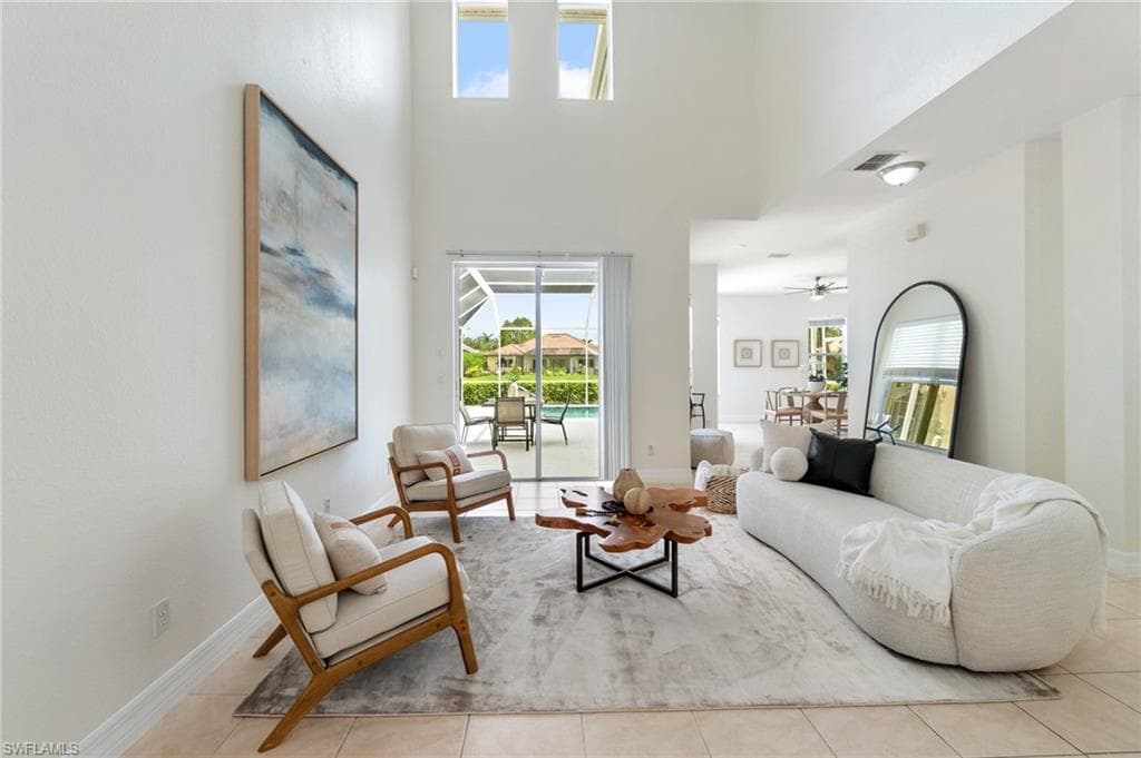 5012 Fairhaven Ln, Naples, FL 34109-7