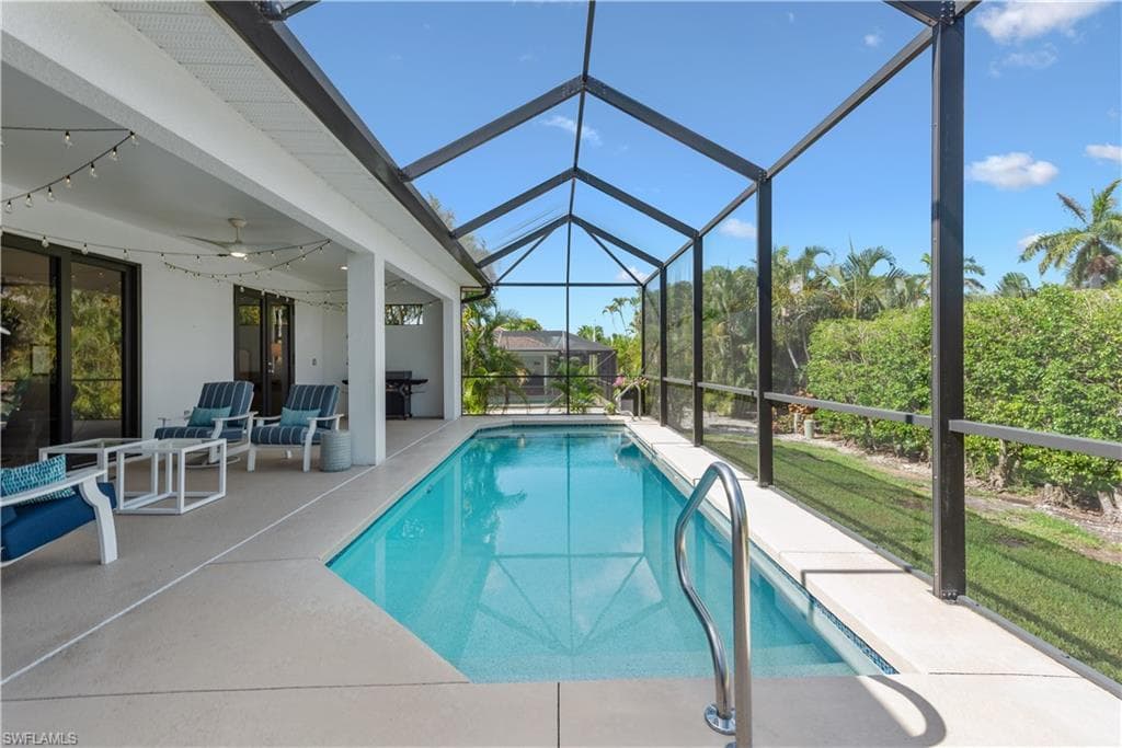 370 Regatta St, Marco Island, FL 34145-26