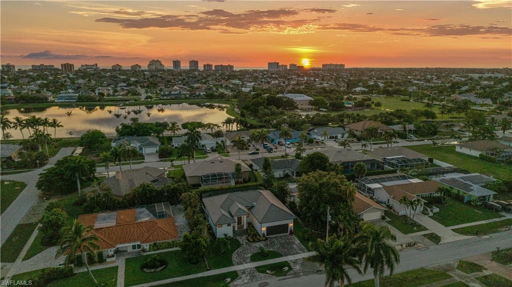 370 Regatta St, Marco Island, FL 34145-32