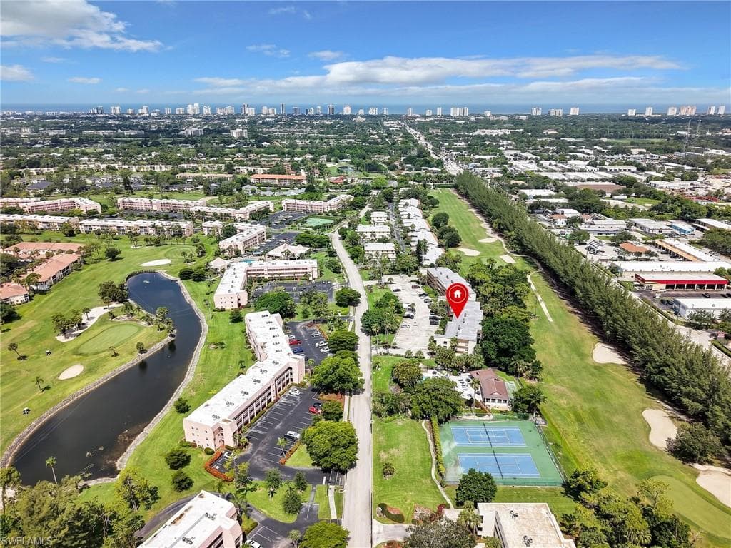 499 Forest Lakes Blvd 207, Naples, FL 34105-31