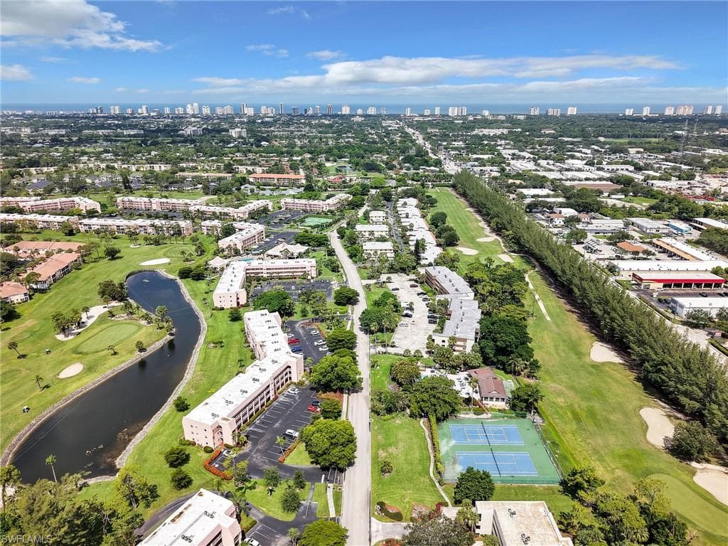 499 Forest Lakes Blvd 207, Naples, FL 34105-35
