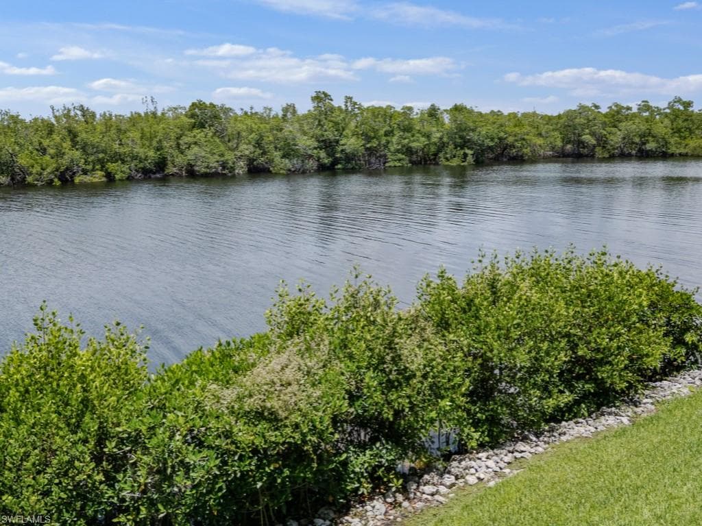 1315 Mainsail Dr 1114, Naples, FL 34114-21