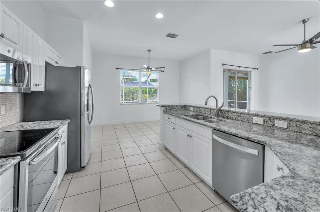 973 Summerfield Dr, Naples, FL 34120-11