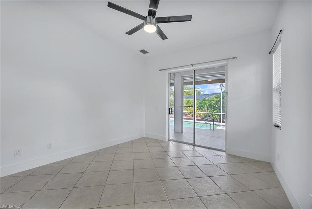 973 Summerfield Dr, Naples, FL 34120-16