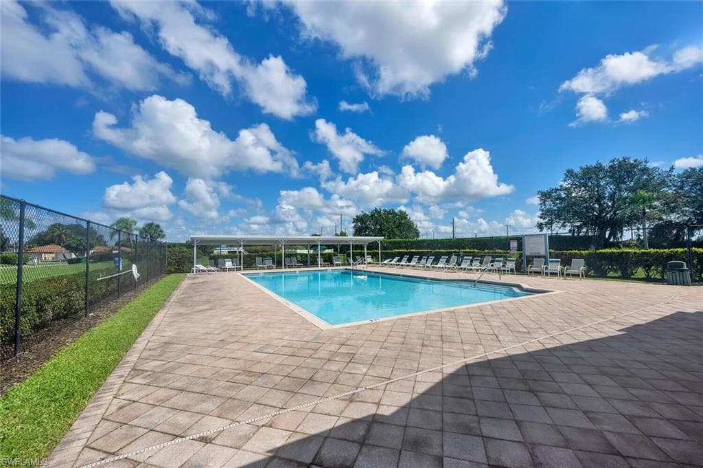 973 Summerfield Dr, Naples, FL 34120-38