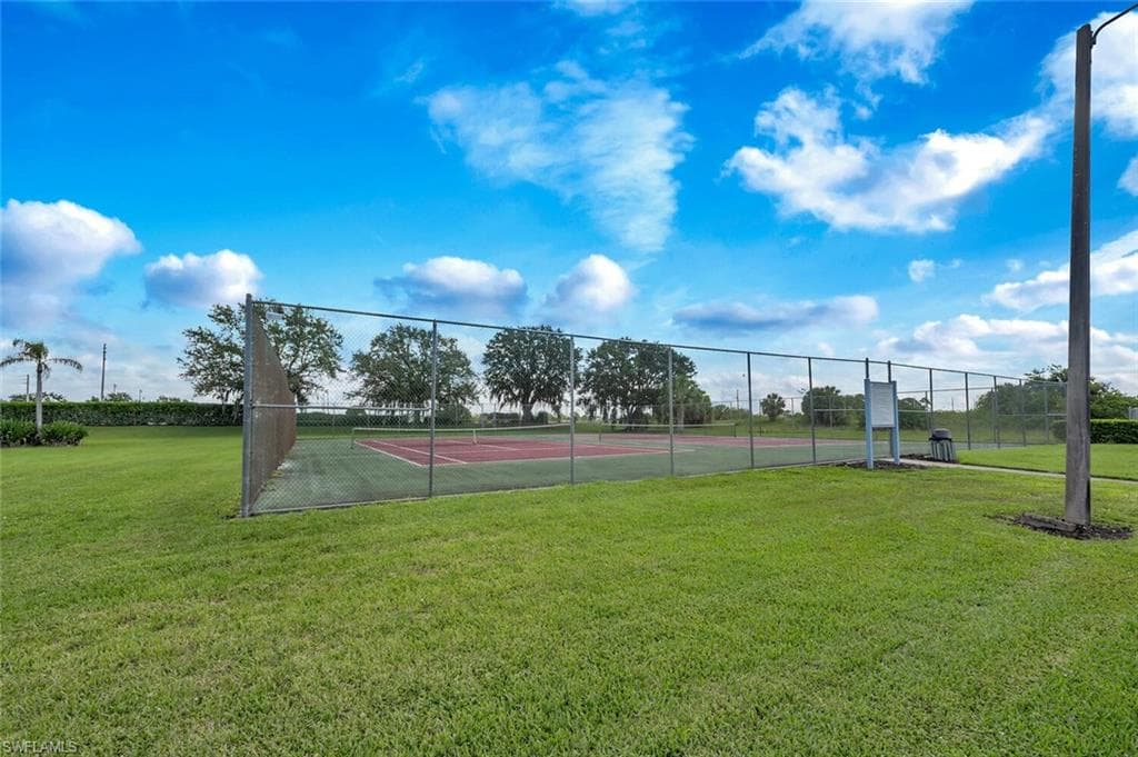 973 Summerfield Dr, Naples, FL 34120-39