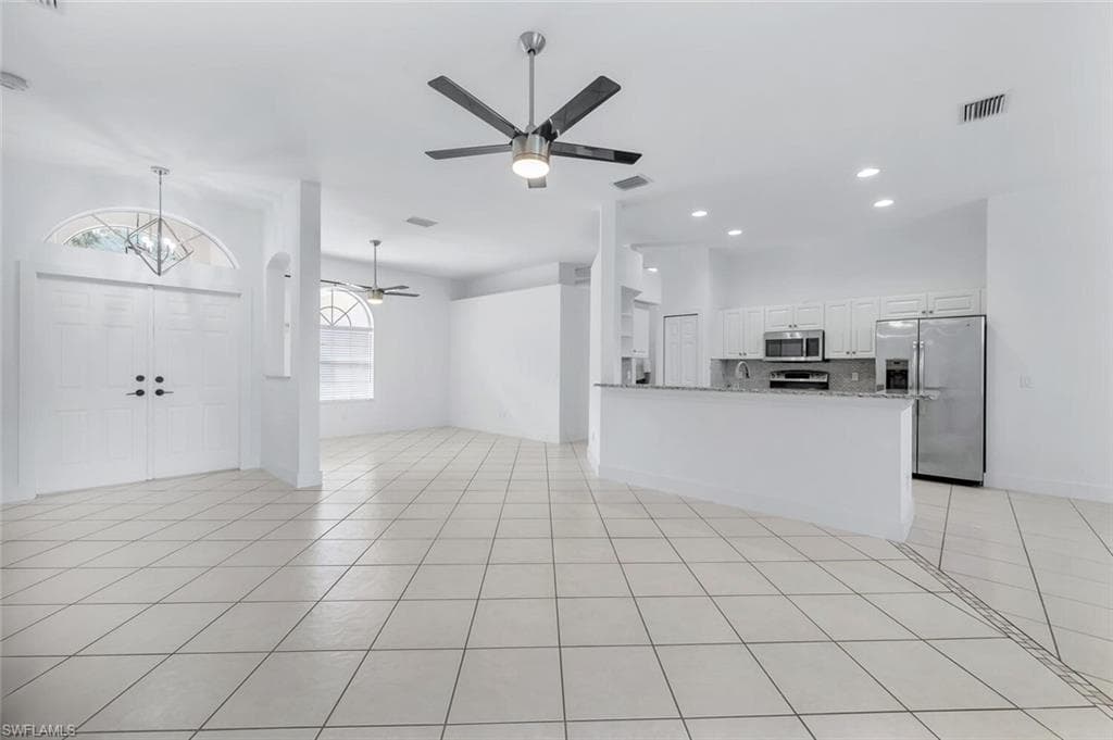 973 Summerfield Dr, Naples, FL 34120-7