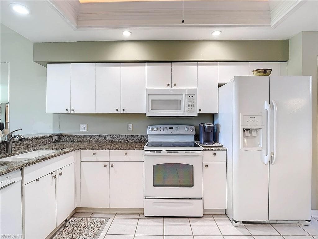 26450 Sunderland Dr 2101, Bonita Springs, FL 34135-7