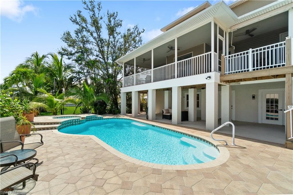 211 Sterling Ave, Fort Myers Beach, FL 33931-16