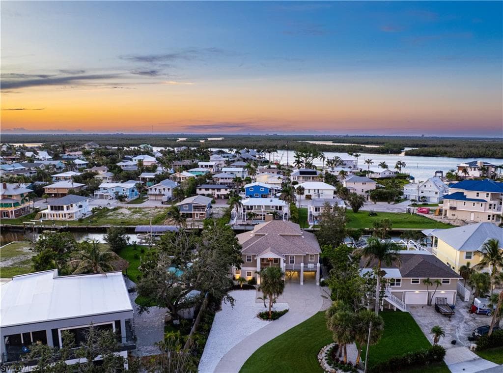 211 Sterling Ave, Fort Myers Beach, FL 33931-1