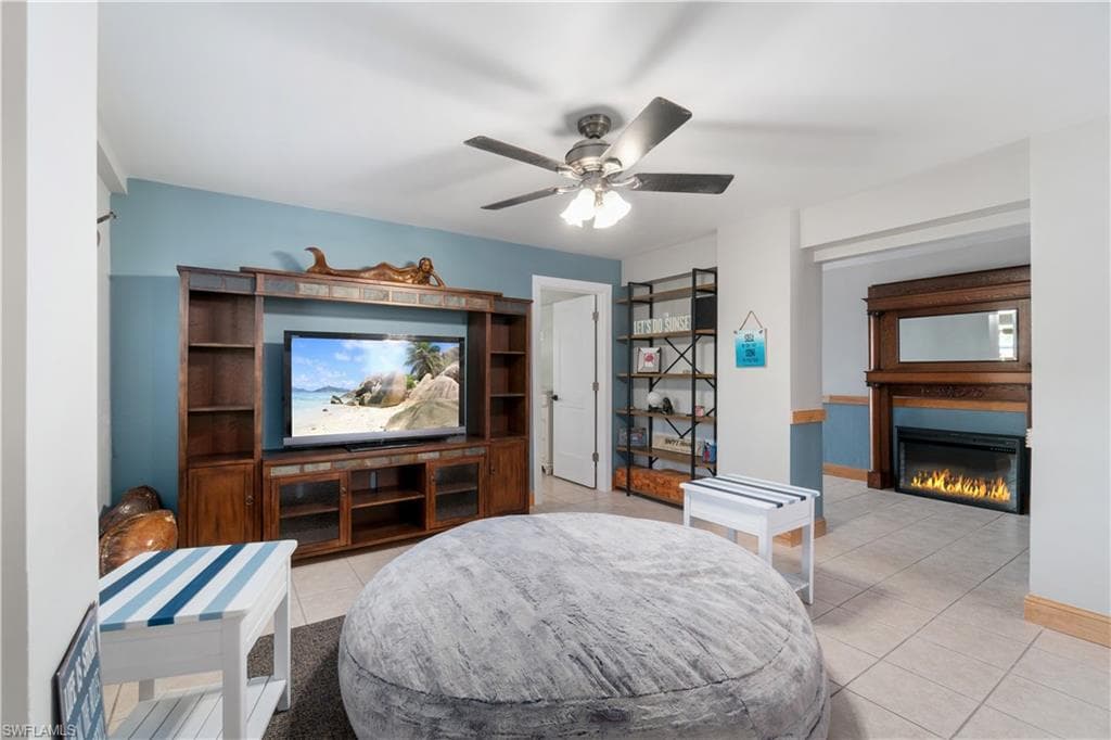 211 Sterling Ave, Fort Myers Beach, FL 33931-37
