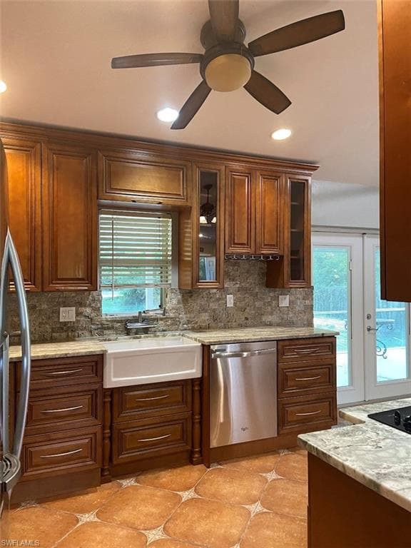 914 Avery St E, Lehigh Acres, FL 33974-9