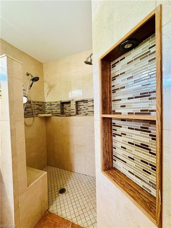 914 Avery St E, Lehigh Acres, FL 33974-16