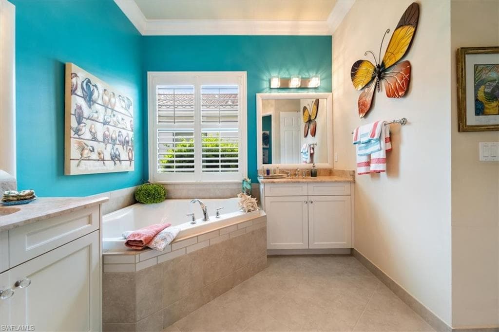 3051 Hudson Ter, Naples, FL 34119-24