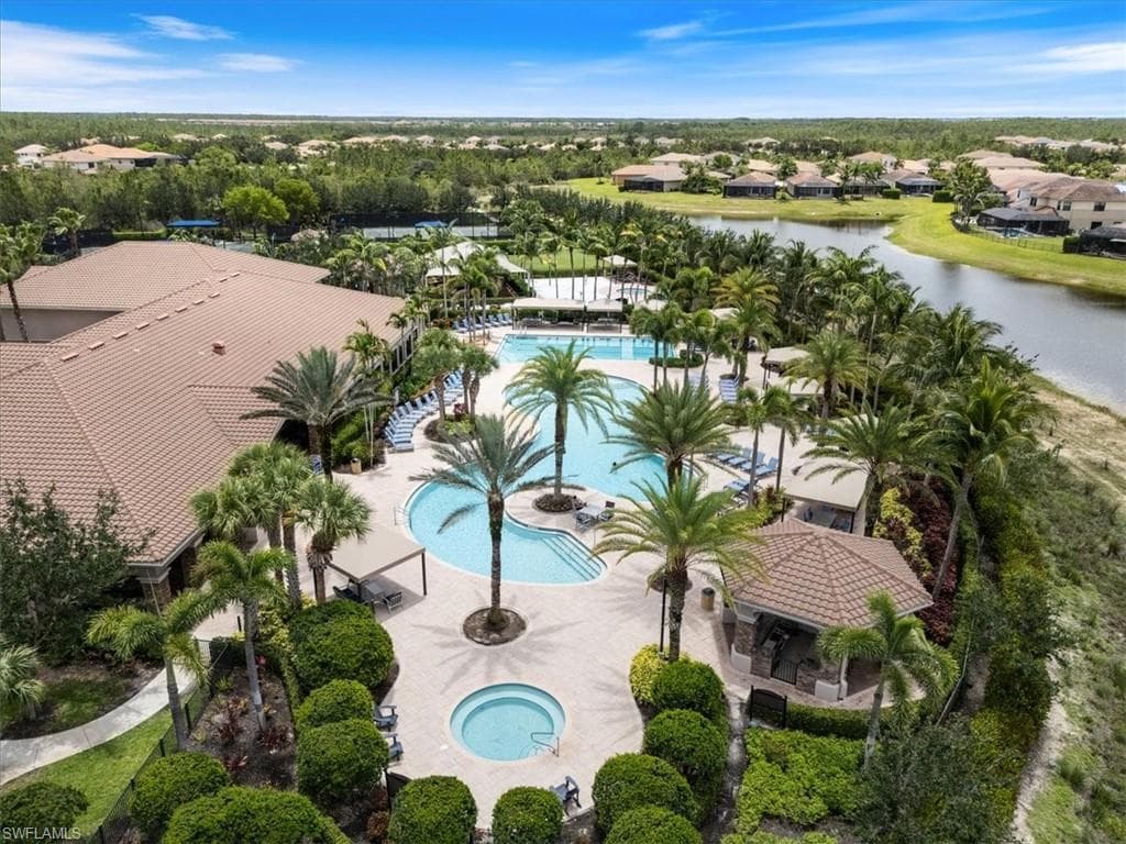 3051 Hudson Ter, Naples, FL 34119-43