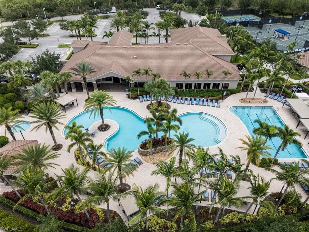 3051 Hudson Ter, Naples, FL 34119-45
