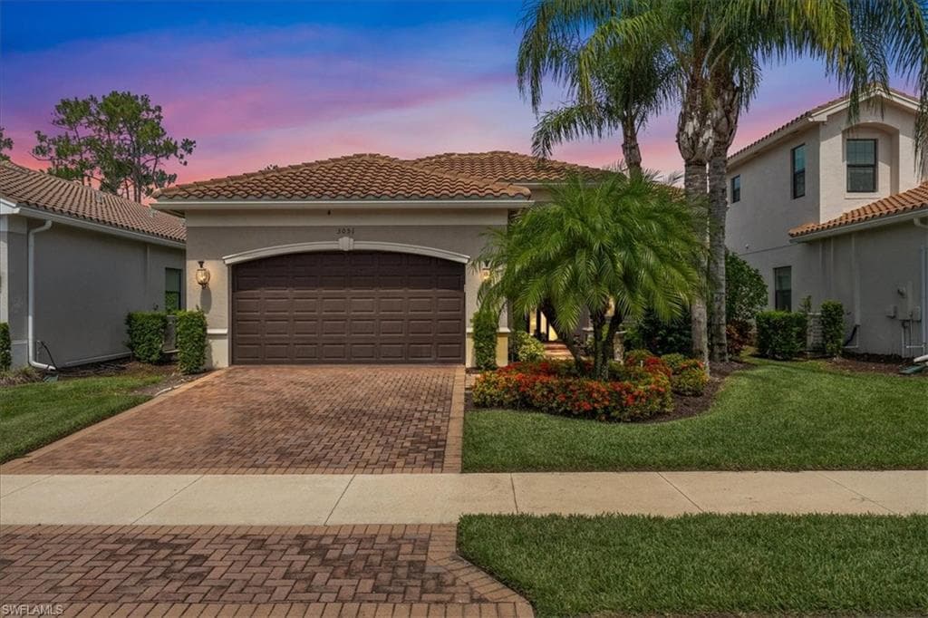 3051 Hudson Ter, Naples, FL 34119-5