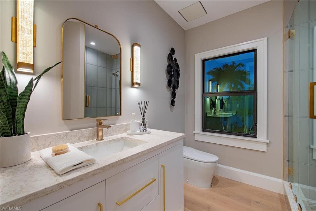 655 Parkview Ln, Naples, FL 34103-30