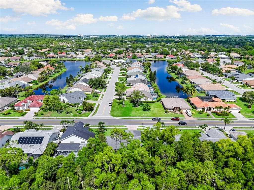 2052 Piccadilly Circus, Naples, FL 34112-31