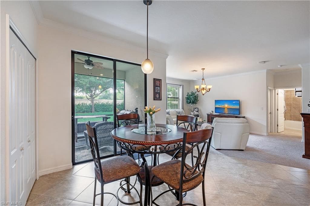 9425 Glenforest Dr, Naples, FL 34120-9