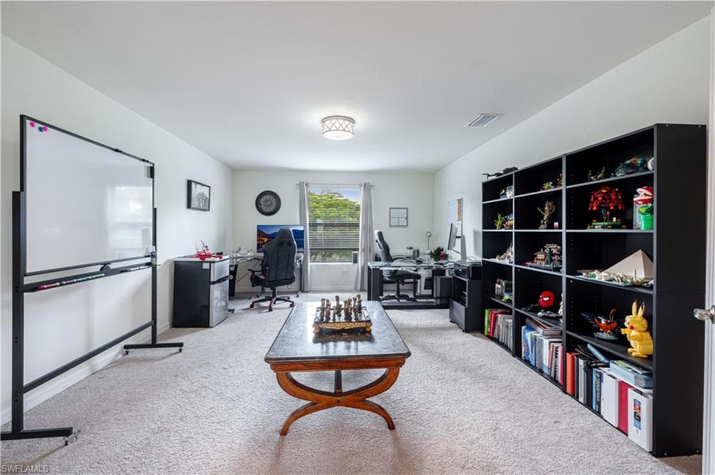 9425 Glenforest Dr, Naples, FL 34120-23