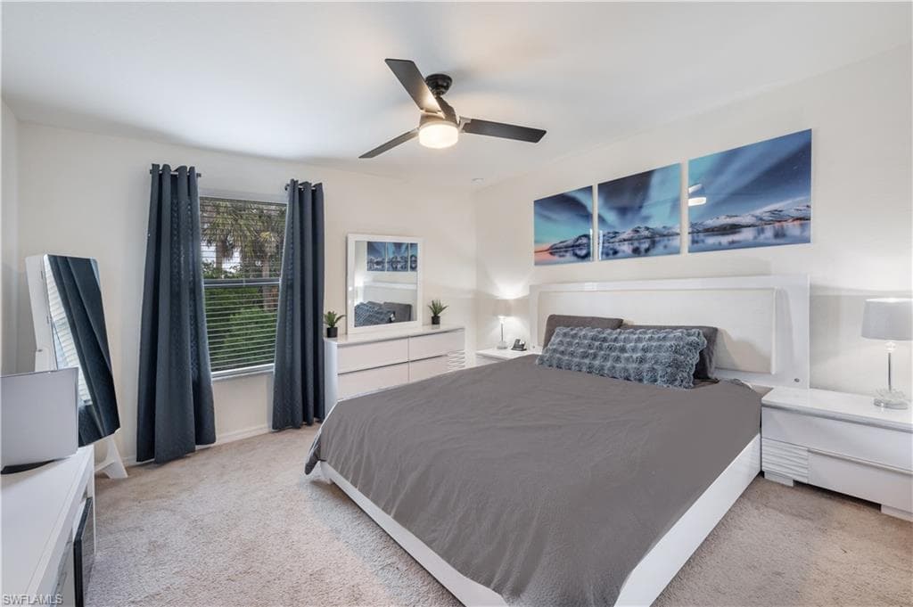 9425 Glenforest Dr, Naples, FL 34120-29