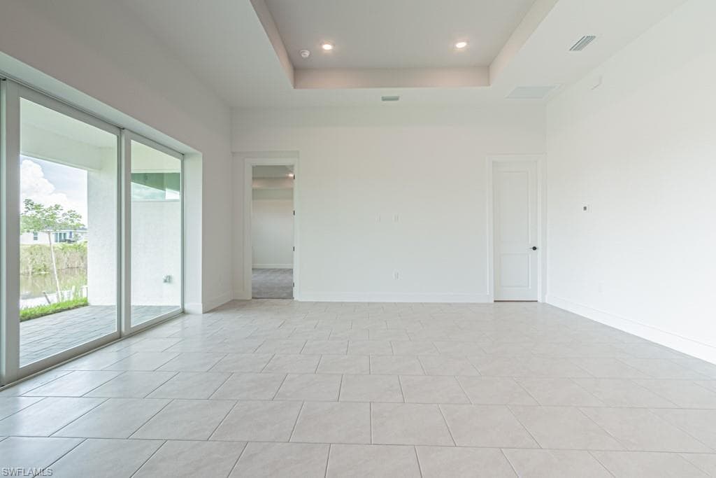 420 18th Pl, Cape Coral, FL 33993-17