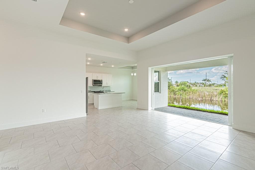 420 18th Pl, Cape Coral, FL 33993-28