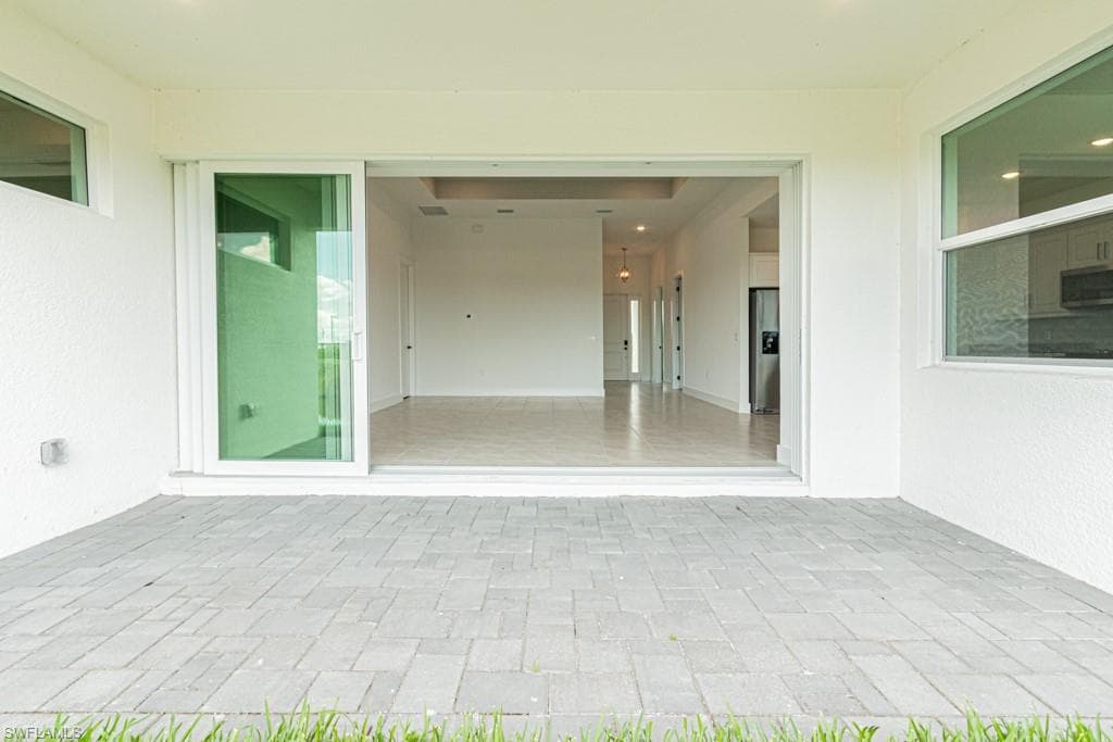420 18th Pl, Cape Coral, FL 33993-31