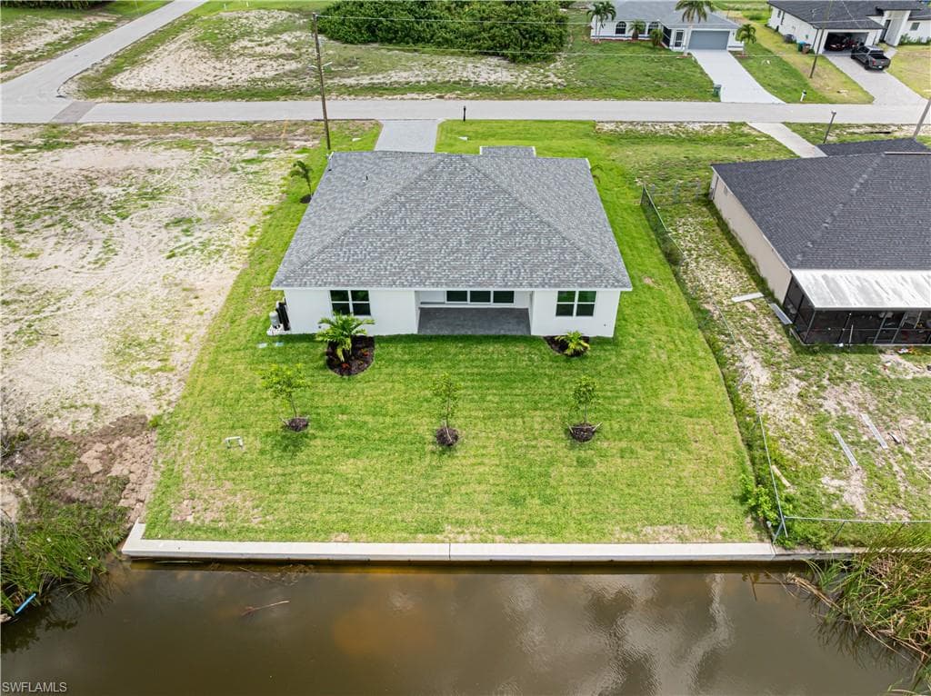 420 18th Pl, Cape Coral, FL 33993-4