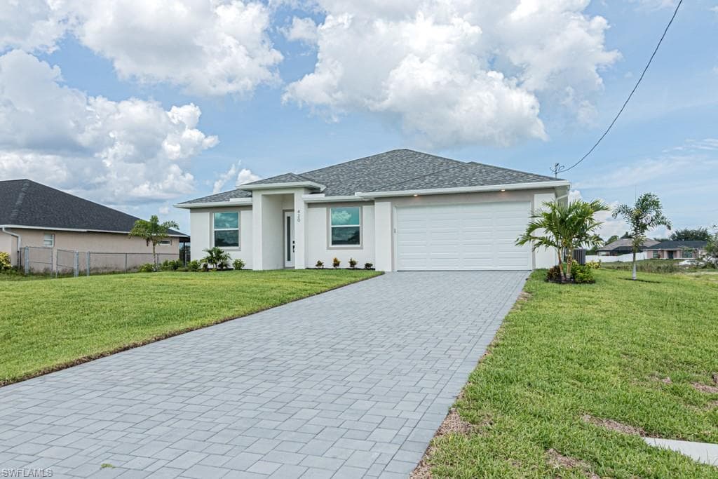 420 18th Pl, Cape Coral, FL 33993-5