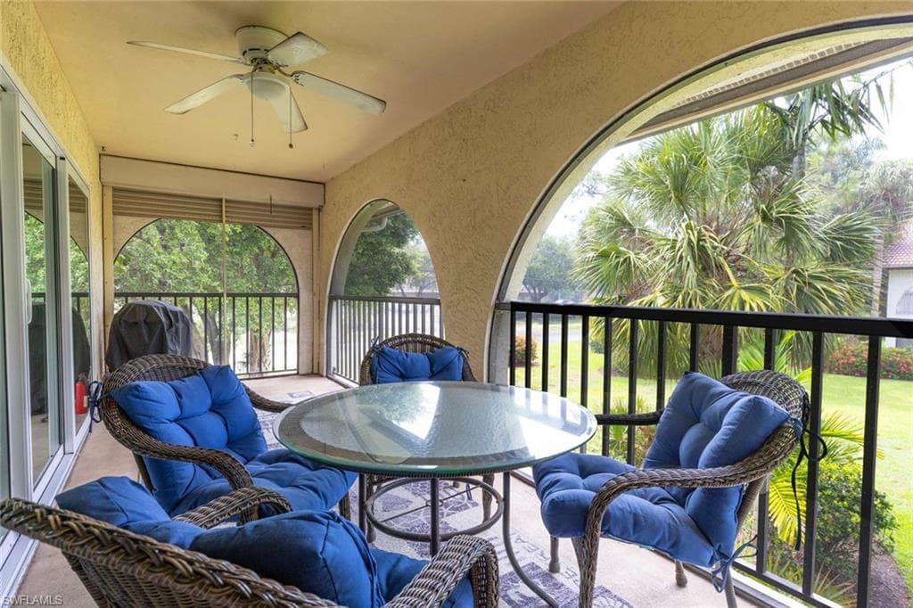 3360 10th St N 1210, Naples, FL 34103-9