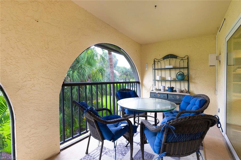 3360 10th St N 1210, Naples, FL 34103-10