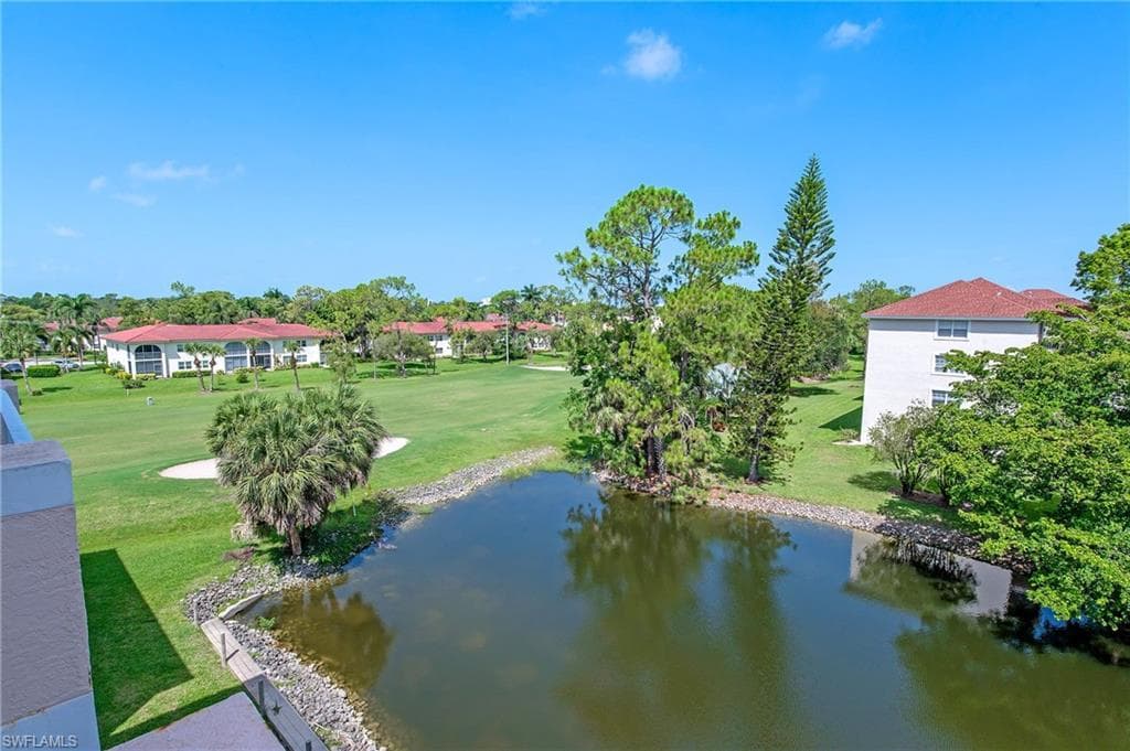 992 Woodshire Ln D309, Naples, FL 34105-21