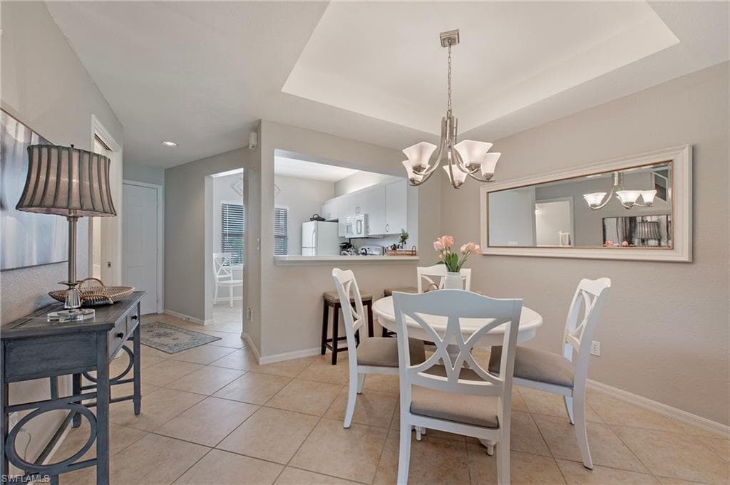 992 Woodshire Ln D309, Naples, FL 34105-7