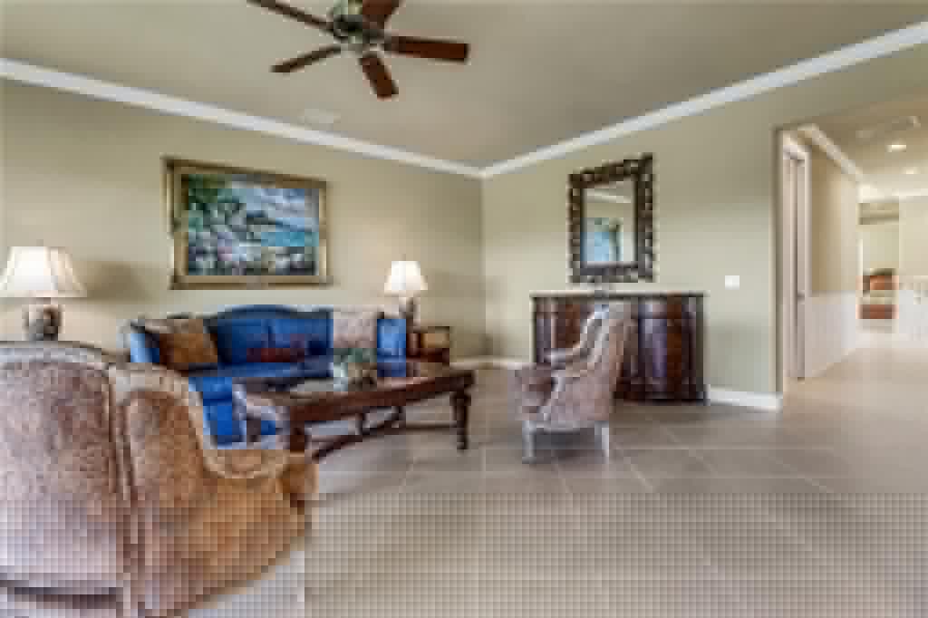 713 Regency Reserve Cir 5903, Naples, FL 34119-14