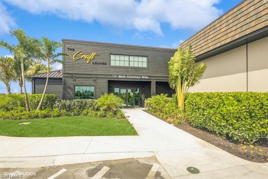19063 Hanley Blvd, Estero, FL 33928-20