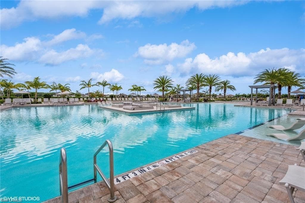 19063 Hanley Blvd, Estero, FL 33928-26