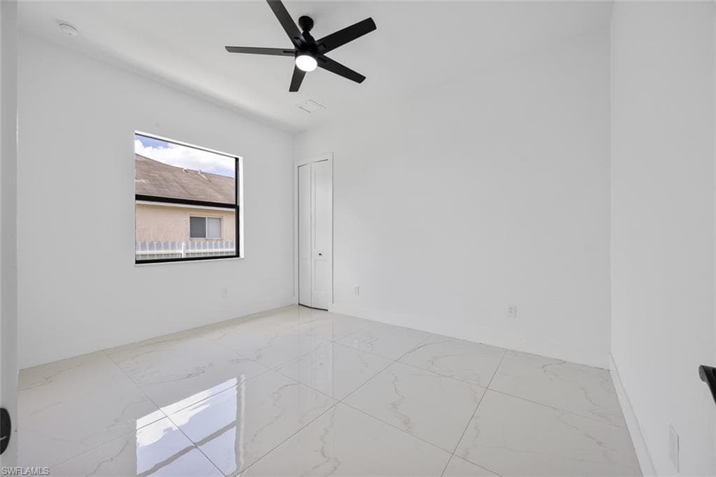 1609 Nelson Rd N, Cape Coral, FL 33993-17